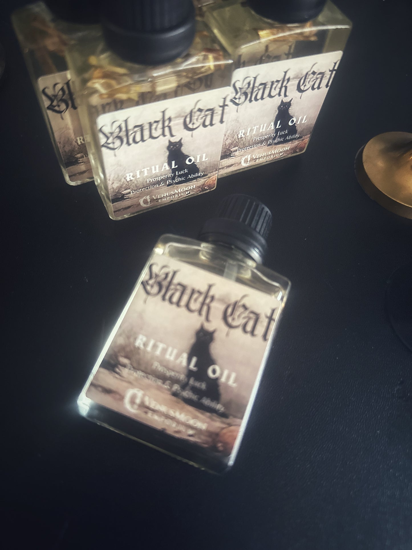BLACK CAT RITUAL OIL