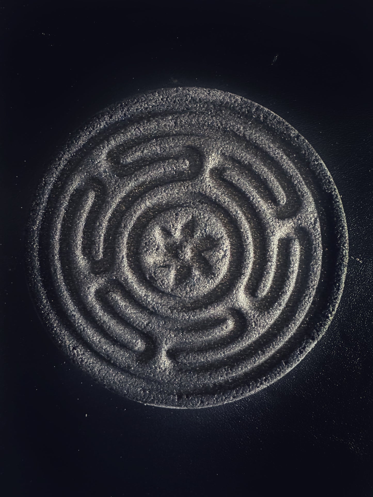 HEKATE WHEEL STROPHALOS BATH BOMB