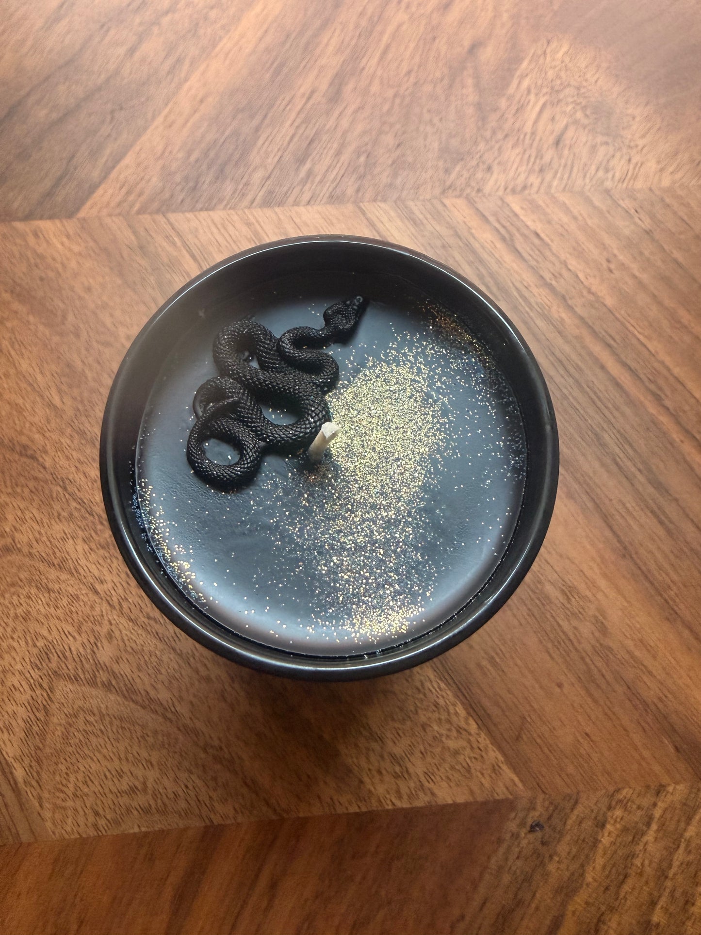 NYX SPELL CANDLE