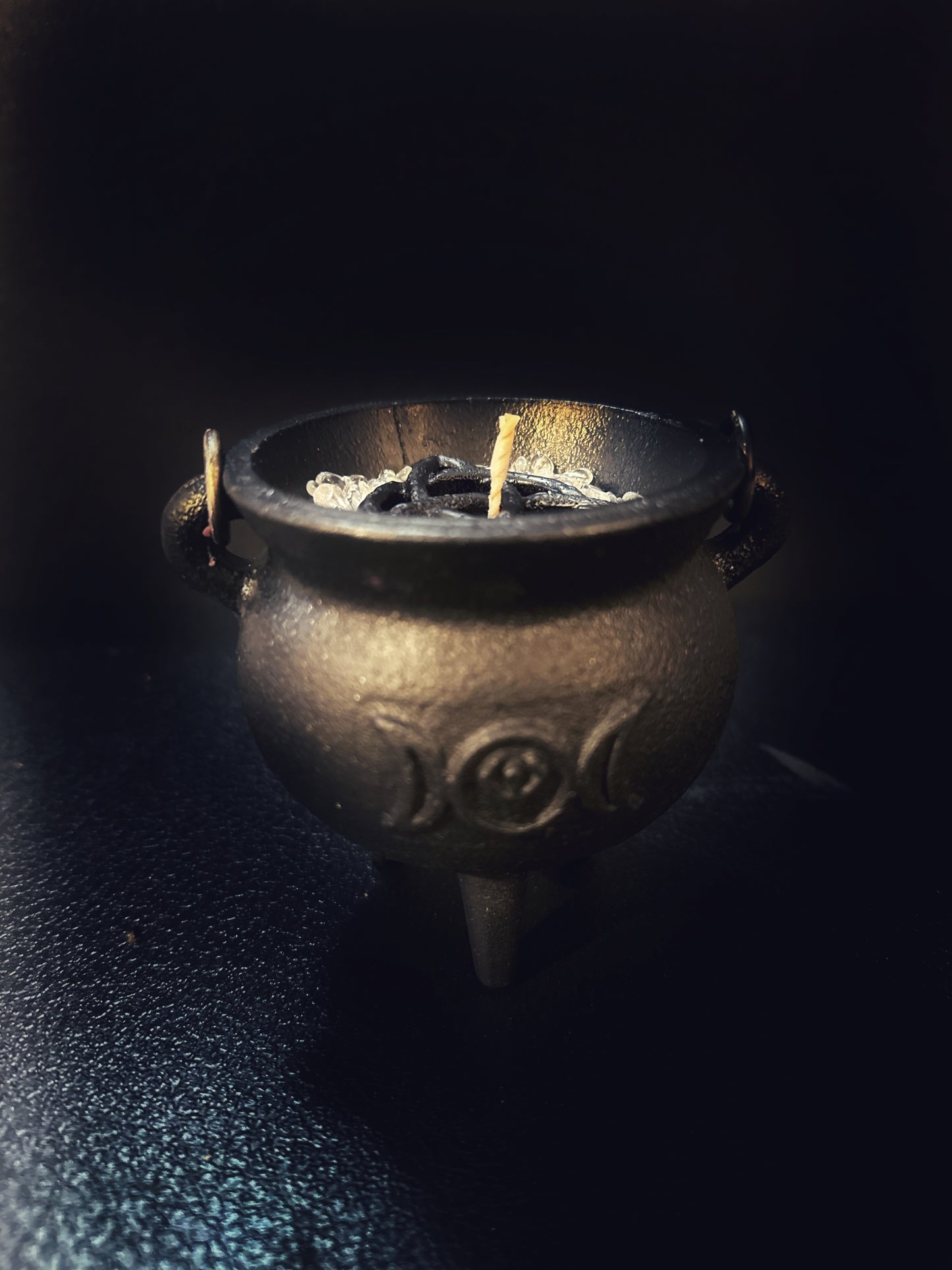 CAST IRON CAULDRON, Medium