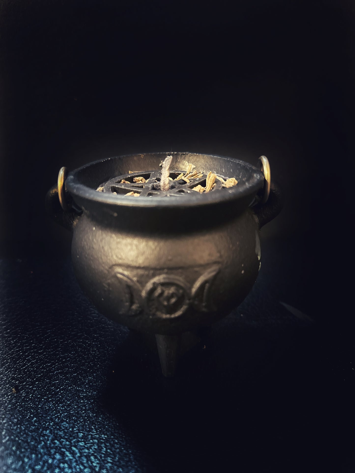 CAST IRON CAULDRON, Medium