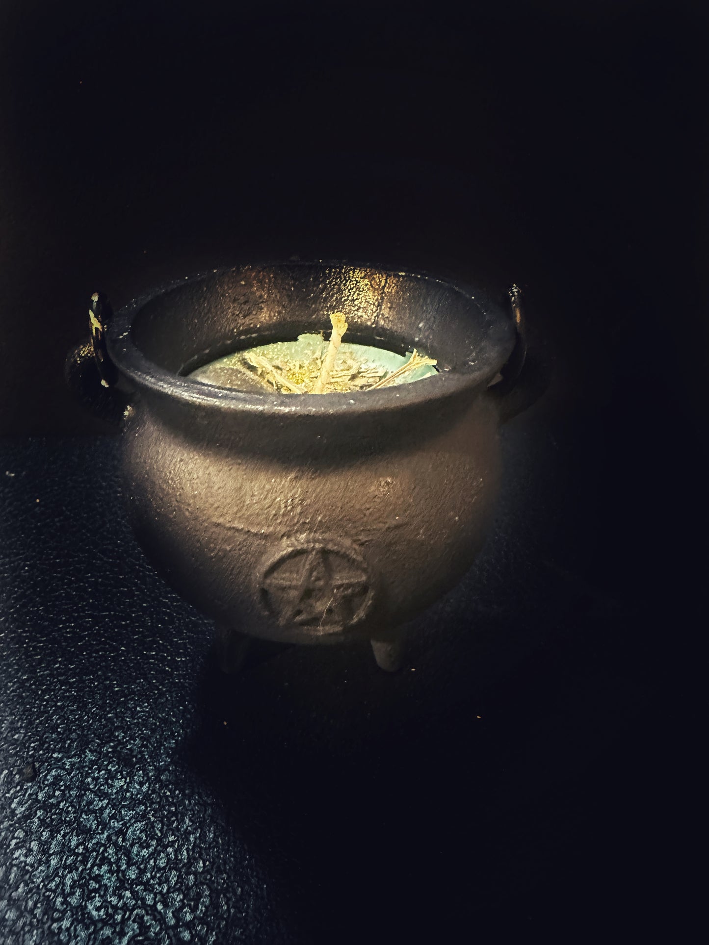 CAST IRON CAULDRON, Medium