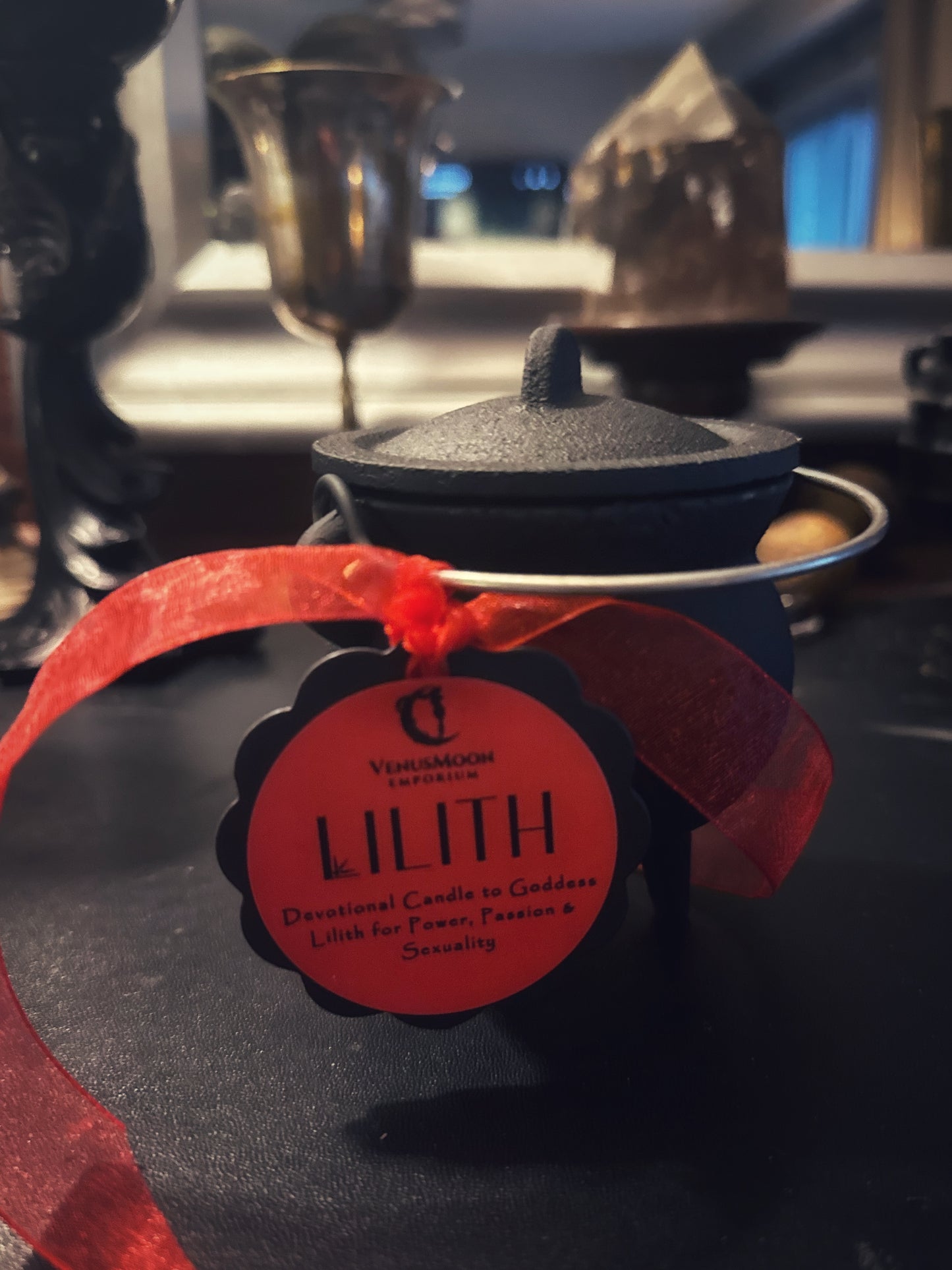 CAST IRON CAULDRON - LILITH