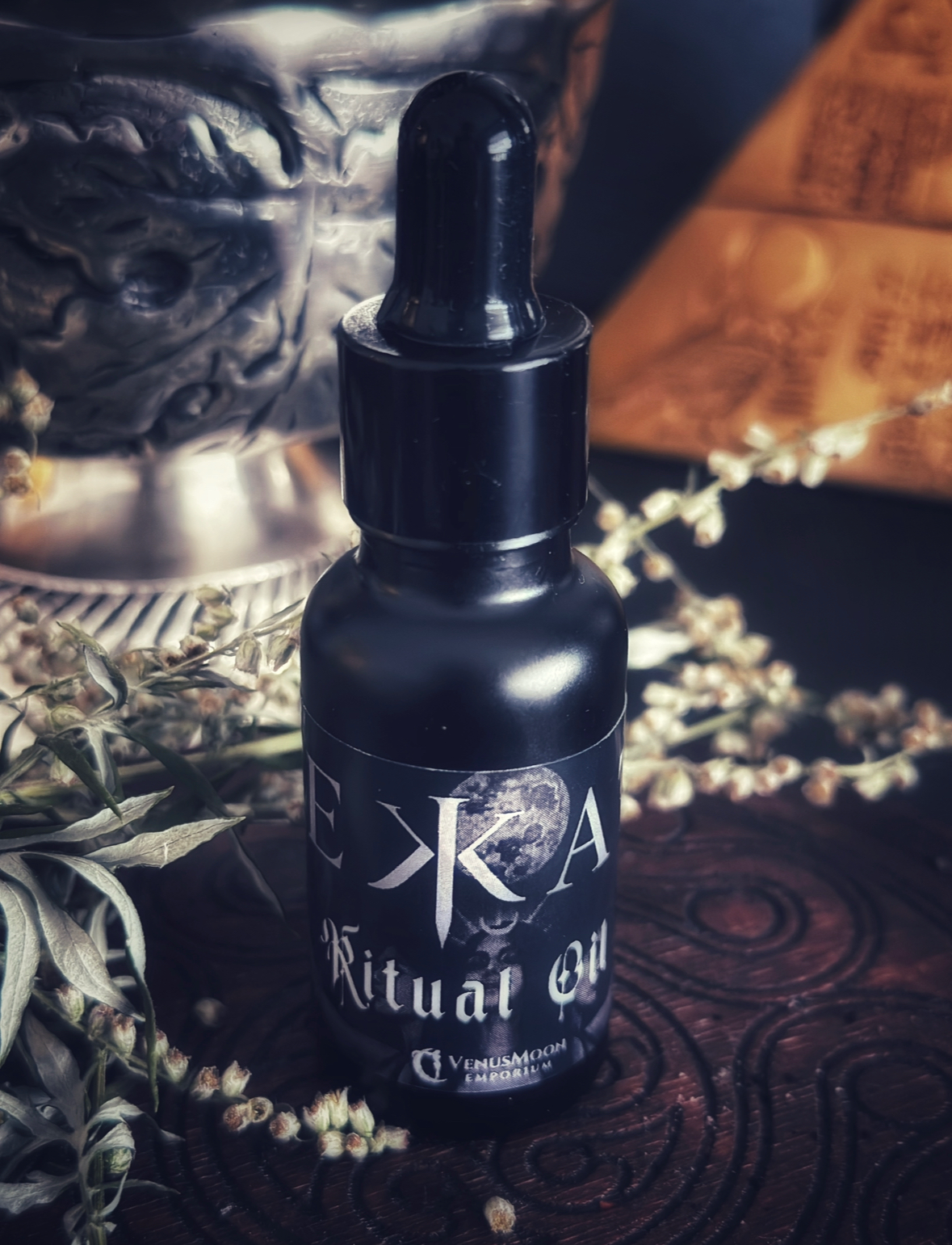 HEKATE RITUAL ANOINTING OIL
